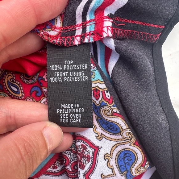 BCX juniors bandana style scarf print asymmetrical hem point tank top•Sz: S• EUC - Picture 4 of 6